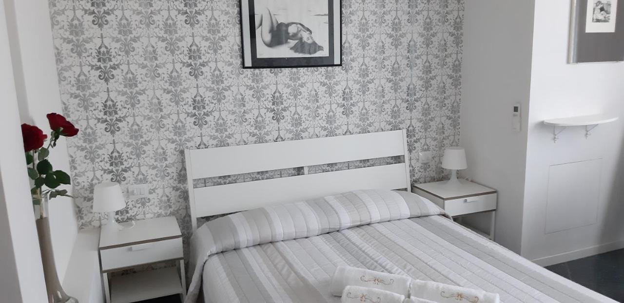Manzoni Residence Como Eksteriør bilde